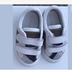 Burberry toddler shoes size 19/ size 4